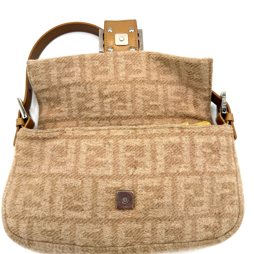 Fendi Zucca Cashmere Brown Baguette Shoulder Bag - Picture 9 of 12